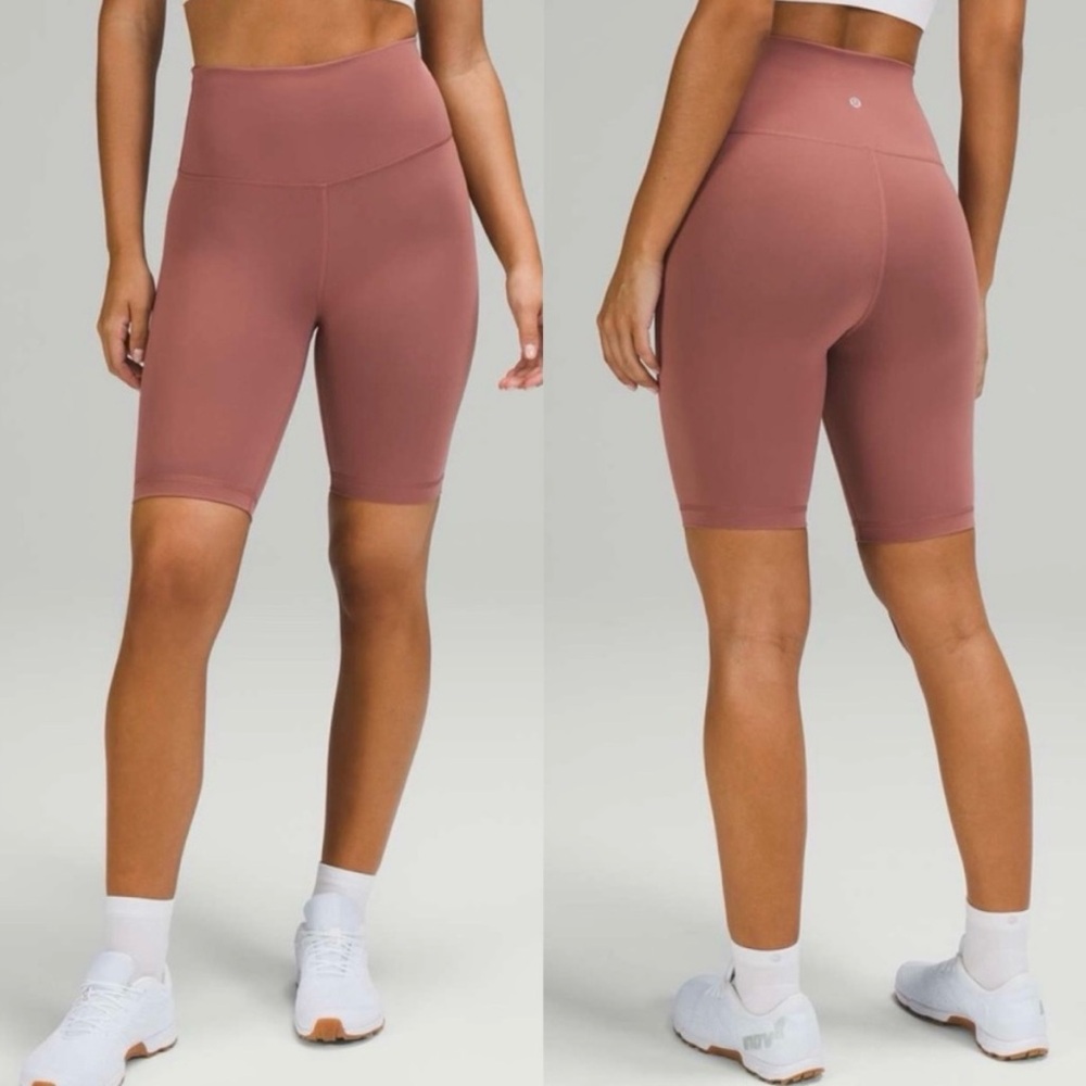 Lululemon Wunder Train High Rise Short 8”